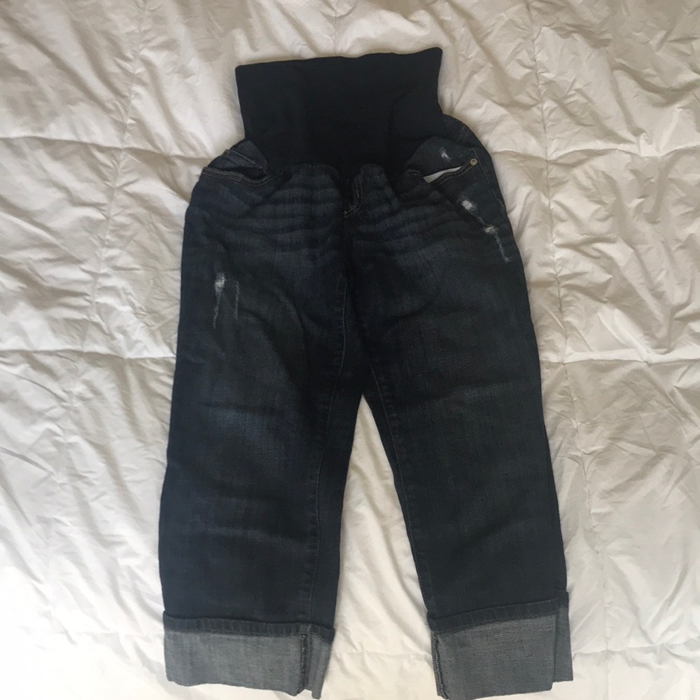 Maternity capris